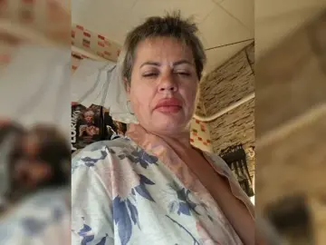 Bongacams Watch Live Sex Cams of murr-kitty
