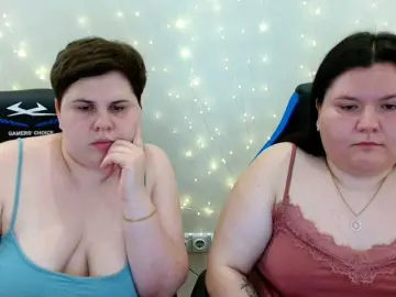 Bongacams Sex Cam of BeckyAndEllen