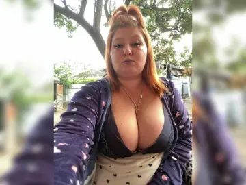 Bongacams Adult Video Chat of Miss-Tits2025