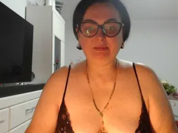 Bongacams Adult Webcam of Emyllywhite