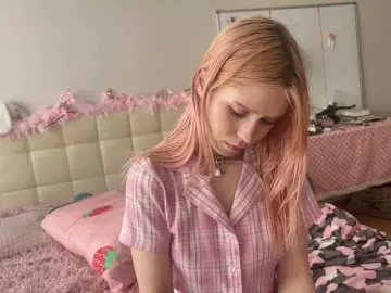 Bongacams Free Live Porn of sexycute18