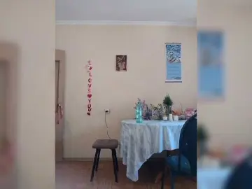 Bongacams Sex Cam of KONFETKAA-1