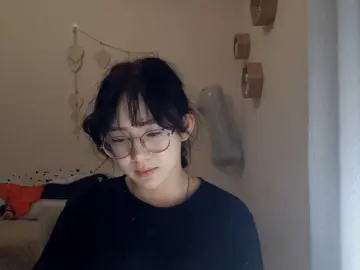 Bongacams Live Porn of MyrleHenggeler