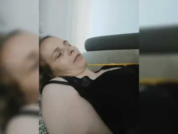 Bongacams Watch Live Sex Cams of Lulu-Erotica