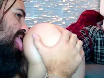 Bongacams Live Sex of AmelieandRoss