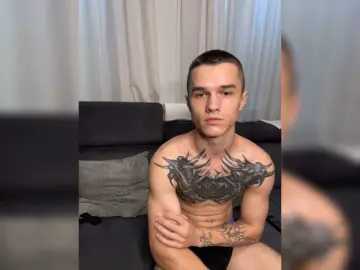 Bongacams Free Live Porn of AAOneLove