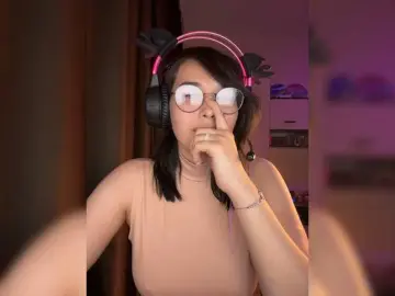 Bongacams Free Live Porn of Li-Love