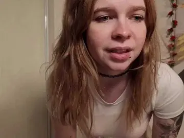 Bongacams Best live sex cam show of AliseKitt