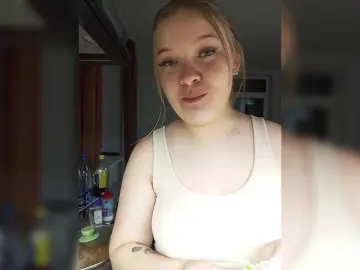 Bongacams Free Live Porn of FackBeachTrup