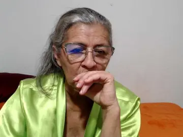 Bongacams Best Webcam of candy-mature