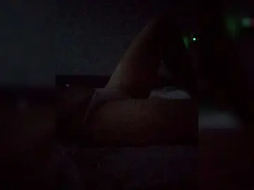 Bongacams Watch Live Sex Cams of kisssssesmee