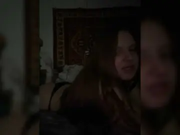 Bongacams Watch Live Sex Cams of SweeeetCouple18