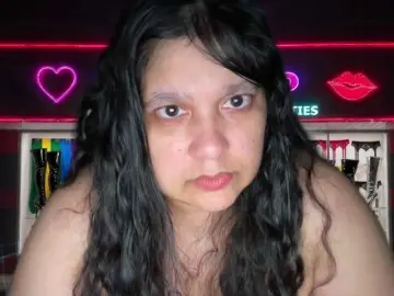 Bongacams Private Sex Chat of DUMBHOEMELANIE