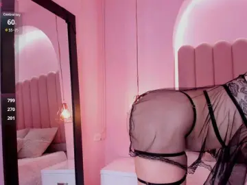 Bongacams Watch Live Sex Cams of SaraRoberts