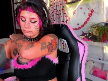 Bongacams Nude Webcam of Lady-sontse-