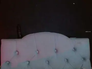 Bongacams Private Sex Chat of Red-moonn
