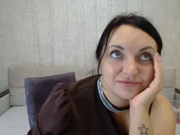Bongacams Nude Webcam of AngelinaCute