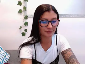 Bongacams Nude Webcam of louisk2