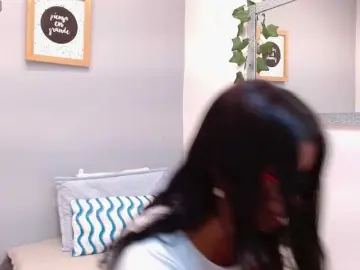 Bongacams Watch Live Sex Cams of louisk2