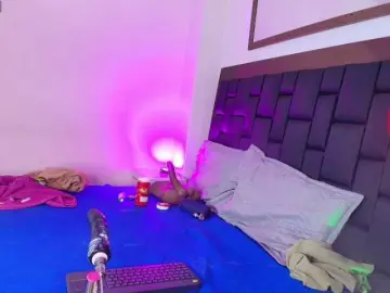 Bongacams Watch Live Sex Cams of EllenaBoobs