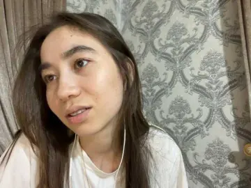 Bongacams Live Sex Cam of ClaudiaChouinard
