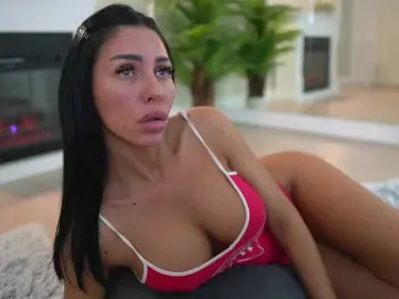 Bongacams Live Sex of MyaBlack