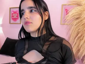 Bongacams Nude Webcam of MiiaaCarter