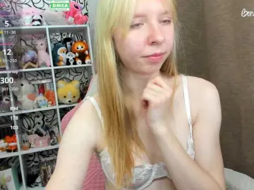 Bongacams Private Sex Chat of IamLoli