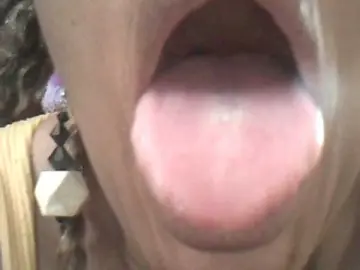 Bongacams Adult Webcam of MyDDBOOBIES