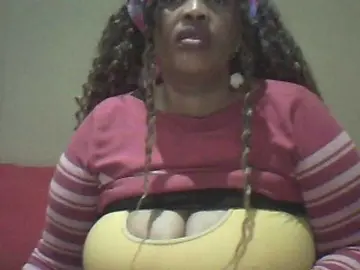 Bongacams Best live sex cam show of MyDDBOOBIES