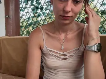 Bongacams Live Sex Cam of karo131324