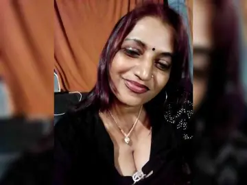 Bongacams Free Live Porn of FiestyQueen
