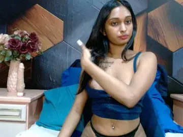 Bongacams Watch Live Sex Cams of LusciousIndian