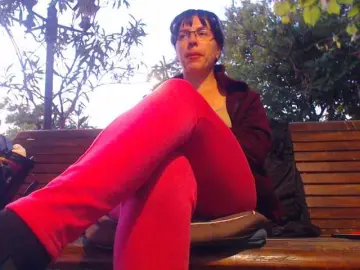 Bongacams Free Porn Cam of AnnBigLabia