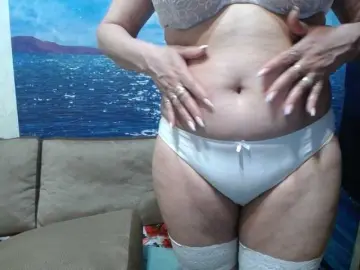 Bongacams Live Sex Cam of CaronCapella