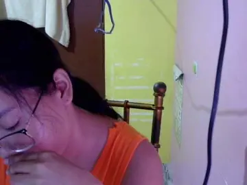 Bongacams Sex Cam of MystiqueMiss