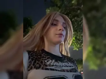 Bongacams Best live sex cam show of AstridMoss