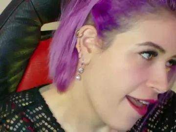 Bongacams Live Porn of Ivypoison10