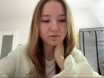 Bongacams Free Live Porn of lisasmall