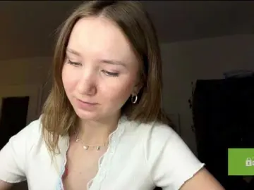 Bongacams Live Sex Cam of lisasmall
