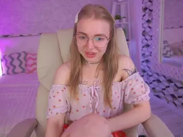 Bongacams Best live sex cam show of EmilySunShine