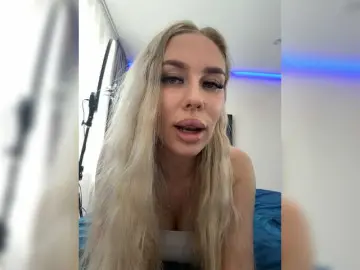 Bongacams Nude Webcam of Lovensesgirl