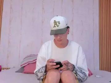 Bongacams Watch Live Sex Cams of twomilkyway