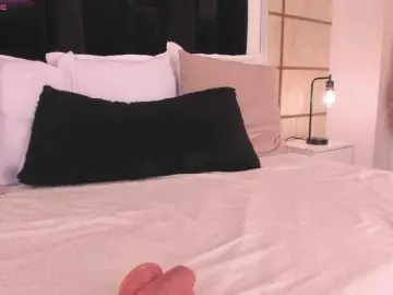 Bongacams Private Sex Chat of CrystalRose1