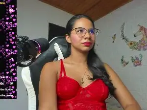 Cam4 Nude Webcam of hoffman_alisson
