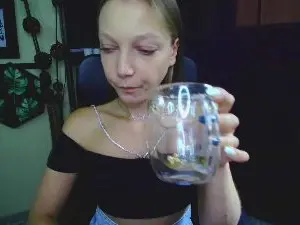 Cam4 Live Sex Cam of kiss_Emilly