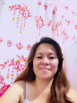 Cam4 Nude Webcam of Queenbee82