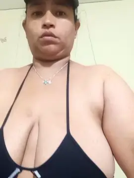Cam4 Free Porn Cam of Gatubelasex69