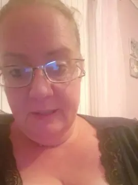 Cam4 Adult Video Chat of ladyfaye