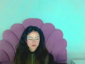 Cam4 Live Sex Cam of glow_doll